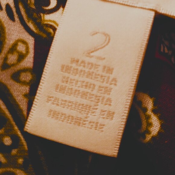 Chico's Sublime Paisley Ruffle Boho Top - Picture 9 of 9